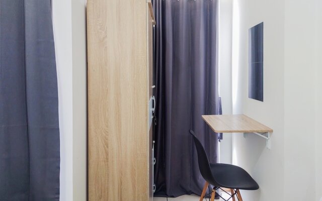Homey And Elegant Studio Apartment M-Town Residence