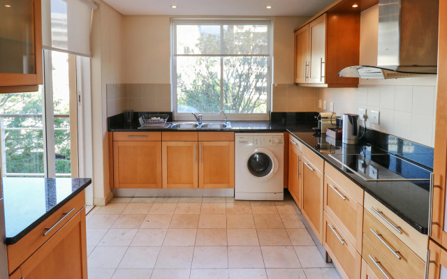 Апарт-отель Waterfront Village