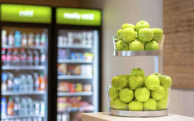 Home2 Suites by Hilton Smithfield, RI