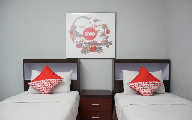 RedDoorz Plus @ Hotel Star 88