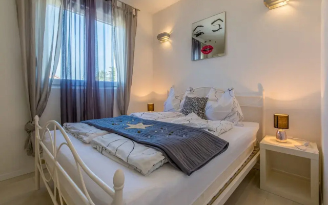 Apartments Lavarin