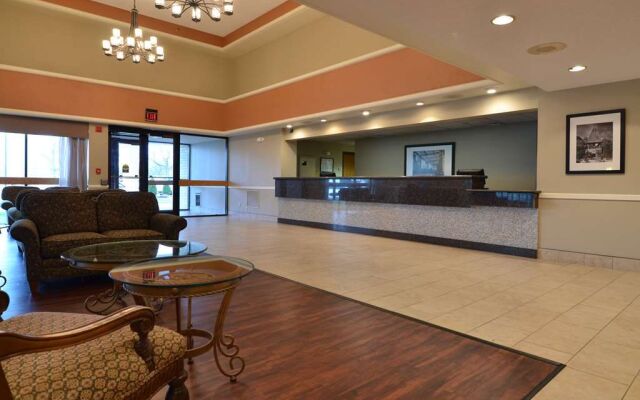 Best Western East Towne Suites