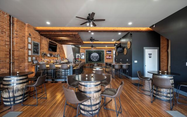 Monmouth Loft 4