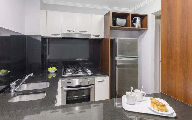 Oaks Brisbane Lexicon Suites