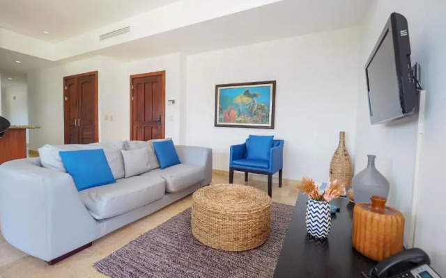 Ocean Terrace, Beachfront- A505