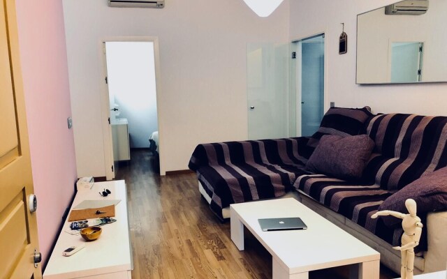 Hispalis Puerta Carmona