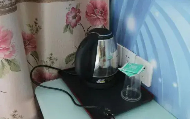 Shanghai Yundong Fashion Hotel