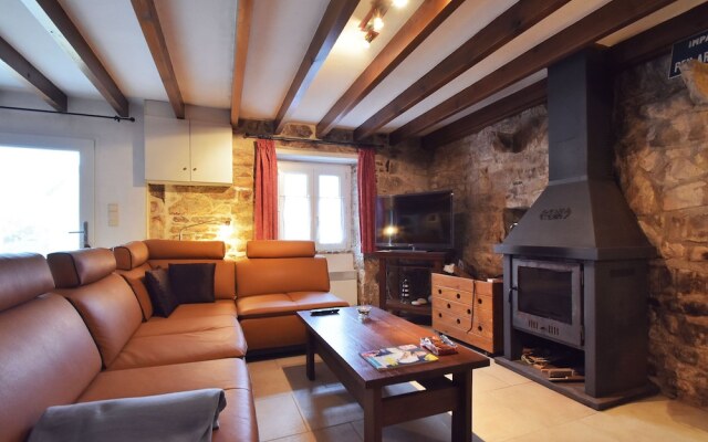 Cozy holiday home in Plogoff near the beach