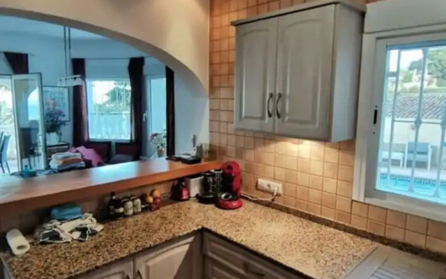Villa Miraflores Comfortable Holiday Residence