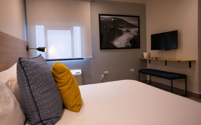 Le Consulat, An Ascend Collection Hotel