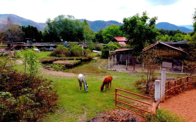 Reencuentro Rancho & Eco-Hotel
