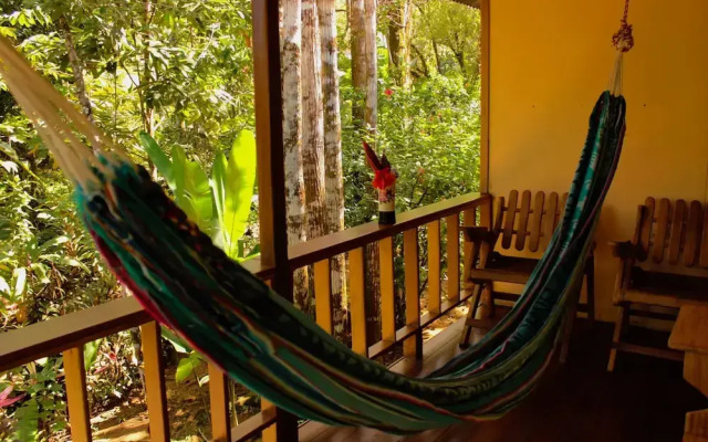 La Casita Bungalow Equipped Cabin With Garden View Near to the Beach