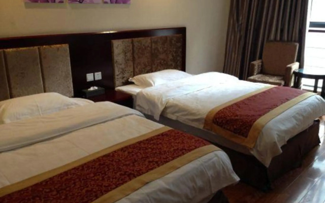 Huadu Business Hotel