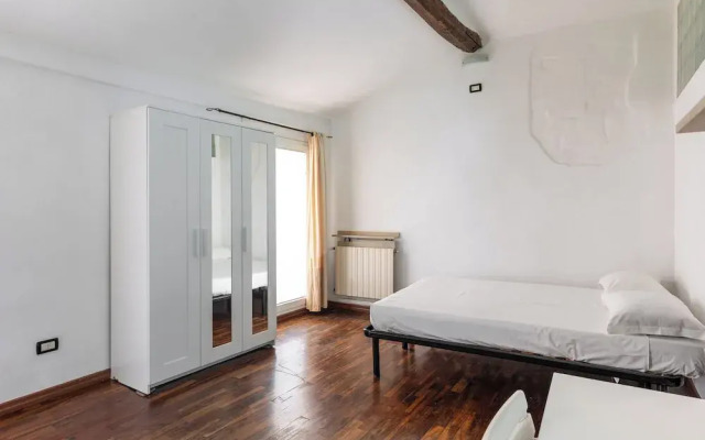 Studio Malcontenti con terrazzo
