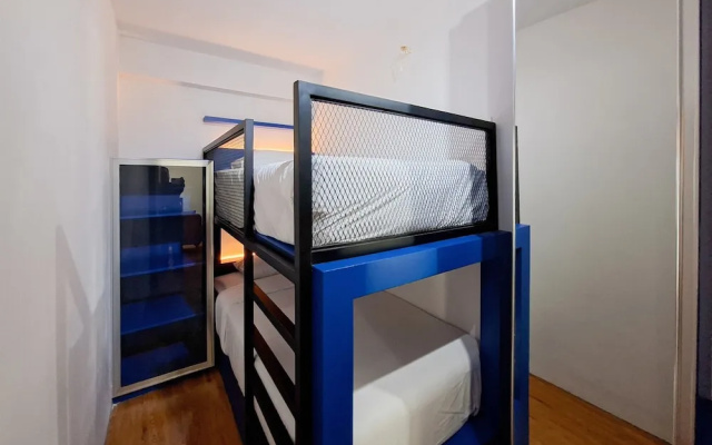 Pop Color Touch 2Br At Urbantown Serpong Apartment – Guest Rooms – South Tangerang