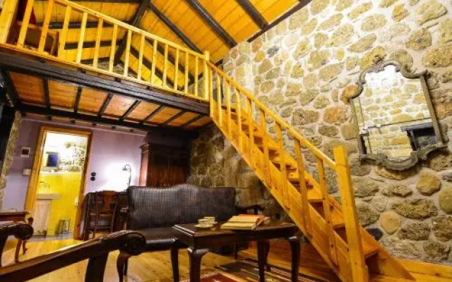 Helydorea Country House