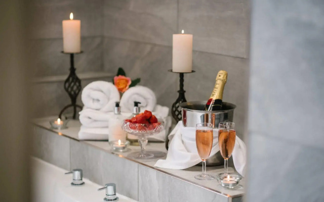 Grange Boutique Hotel