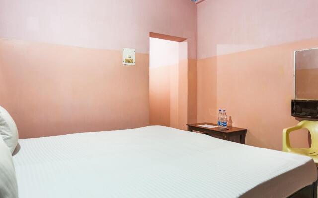SPOT ON 43309 Indra Bhawan Lodge