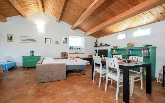 Una Mansarda Nell'isola