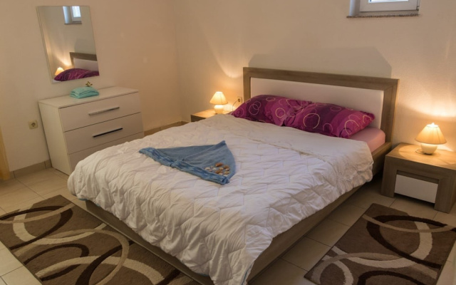 Apartments Zeljka B