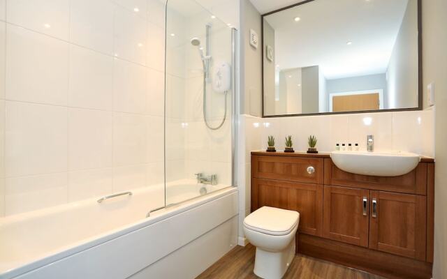 Town & Country Apartments Priory Park