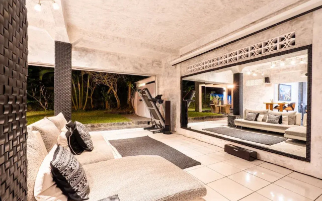 Villa Farsight Nusa Dua