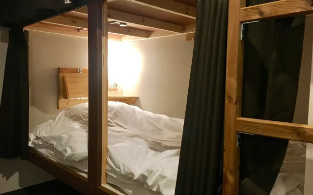 Hostel Namba -Takumi-