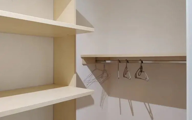 Modern Flat - via Crimea 25