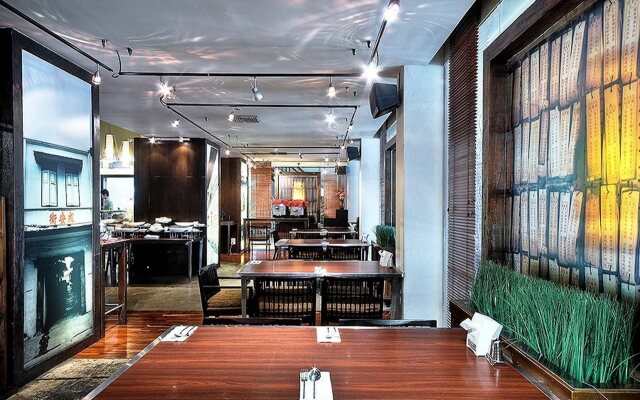 Triple Two Silom Boutique Hotel