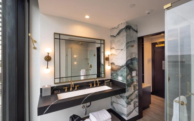 The Godfrey Hotel Hollywood