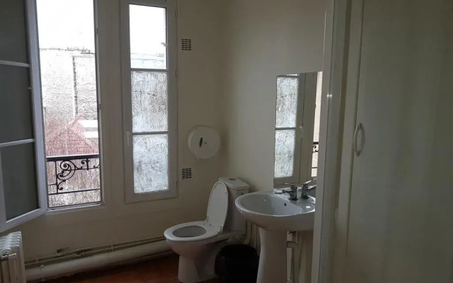 Отель Au Royal Mad