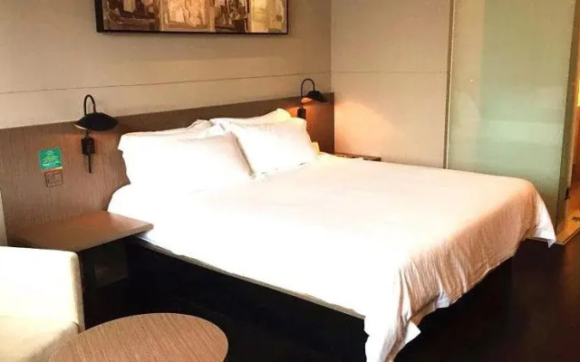 Jinjiang Inn Naning Chaoyang Square Renmin Park