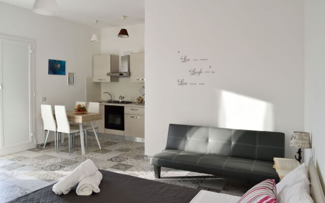 3807 VM - Mono Terra by Barbarhouse