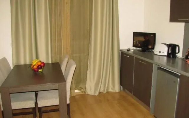 Academica Aparthotel