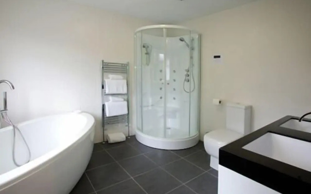 Tower House Hotel