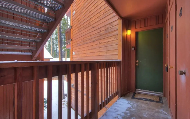 Peak 8 Ge E35 2 Bedroom Condo by RedAwning