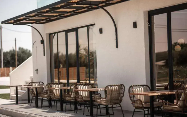 Salt Boutique Hotel