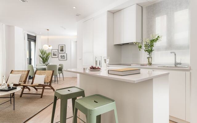 Home Club Cruz Apartments