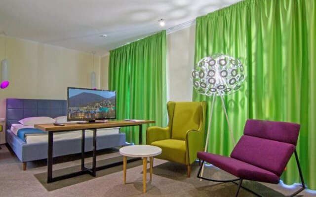 Art Up City Hotel