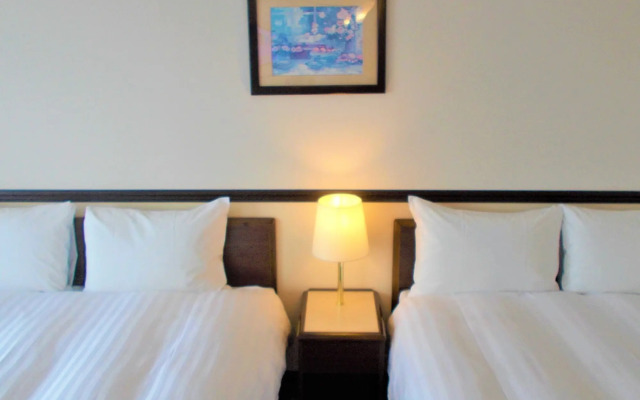 Toyoko Inn Kyoto Gojo-omiya