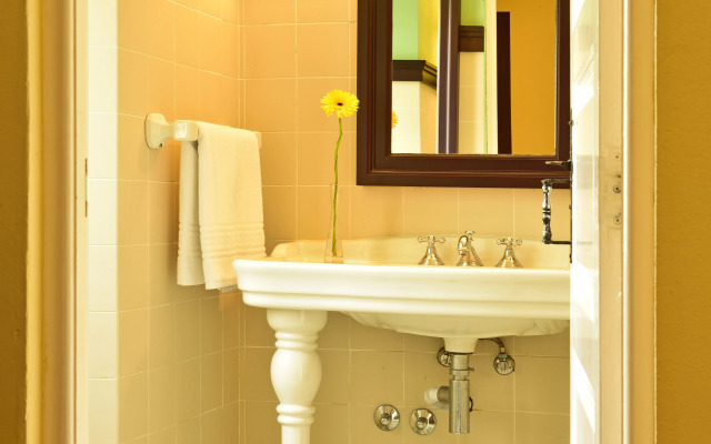 Pousada Convento de Evora - Historic Hotel