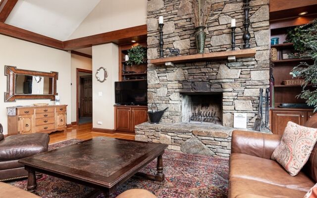 Vista View Lodge - 7 Br home