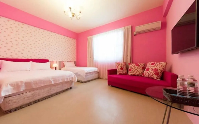 Happiness Color Fun B&B