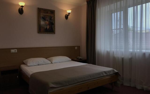 Славянская