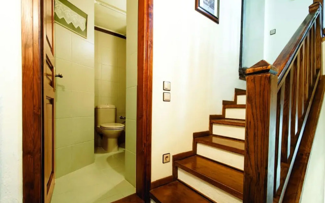 The Fountainhead Historic Chalet By JJ