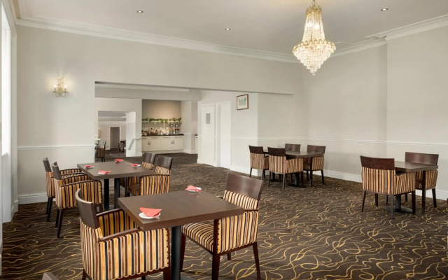 Ramada by Wyndham Cheltenham