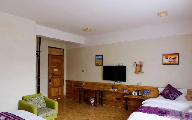 Xisha Cloud Mountain Holiday Hotel