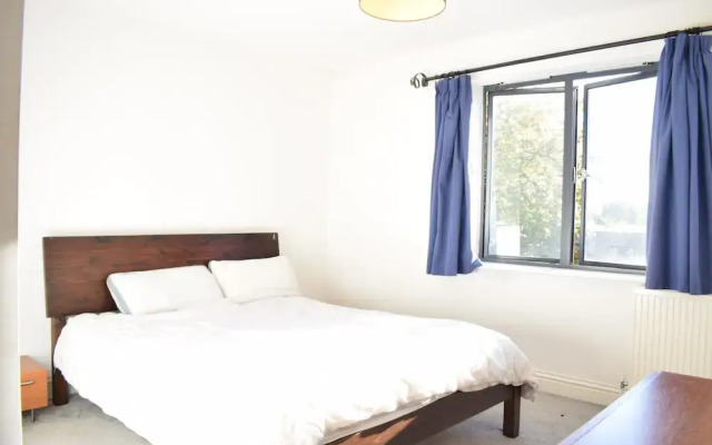 Spacious 2 Bedroom Apartment in Holloway