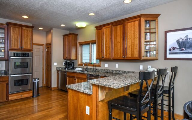 Unforgettable 8 Bedroom House