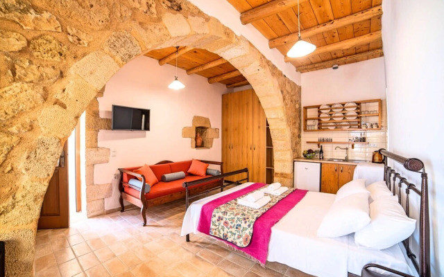 Captain Antonis, Traditional House Close To Chania
